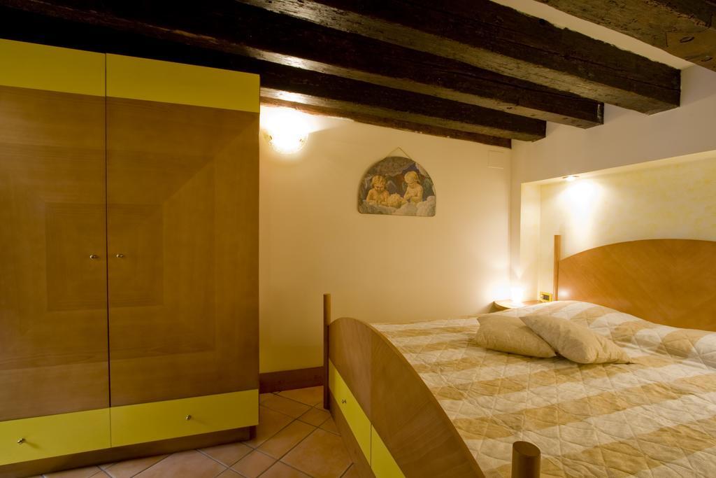I Gioielli Del Doge - Topazio Venice Room photo